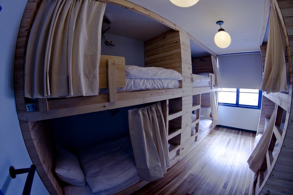 12:12 Hostels Богота Экстерьер фото