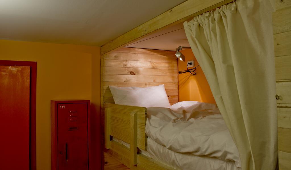 12:12 Hostels Богота Экстерьер фото
